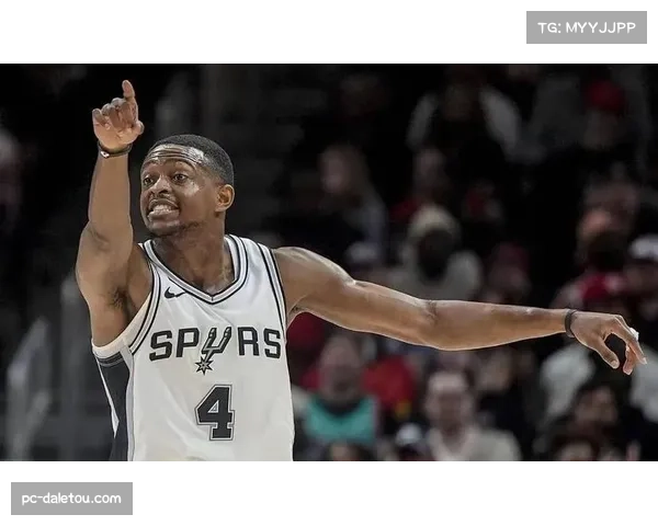 马刺防守效率达110.9排名联盟第三,文班亚马构建最后防线